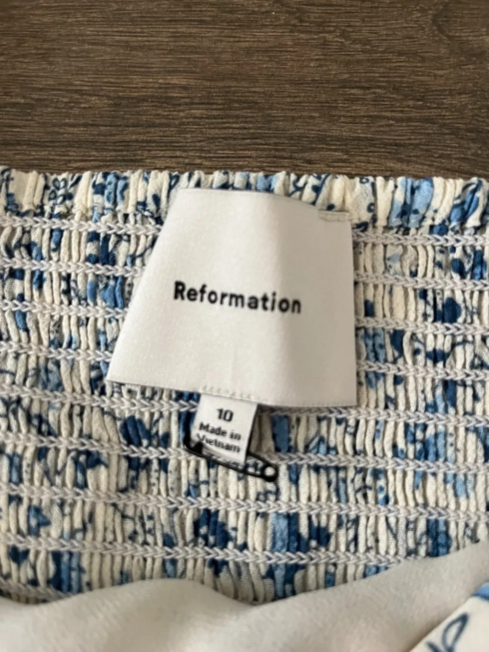 NEW Reformation Marin Puff-Sleeve Blouse Size 10